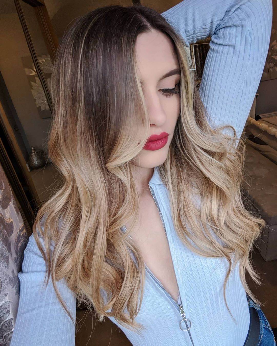 Irina | Karşıyaka - Mavişehir VIP escort and premium companion profile image for Izmir Angels