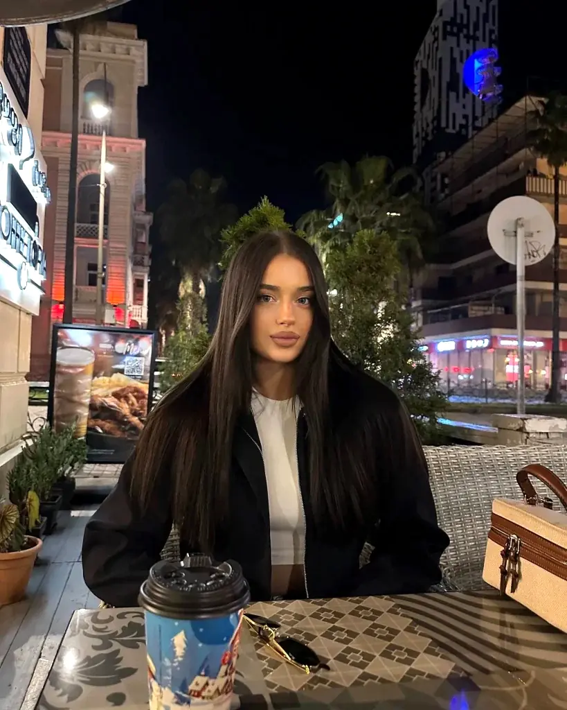 Titani | Karşıyaka - Mavişehir VIP escort and premium companion profile image for Izmir Angels
